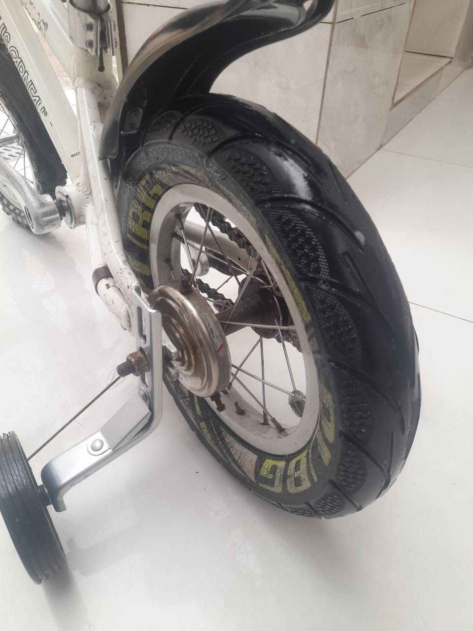 السلام عليكم متاح باسكل أوربي نوعية ممتازة كامل من كلشي اي نقص مابي السعر ٣٠ الف حجم الباسكل ١٢ بعقوبه التحرير *********** هذا الرقم بي واتساب
