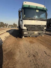 اكتروس البيع مامعلايه موديلهه كير كهرباي سياره جديده وكبل الشغل مكفوله...