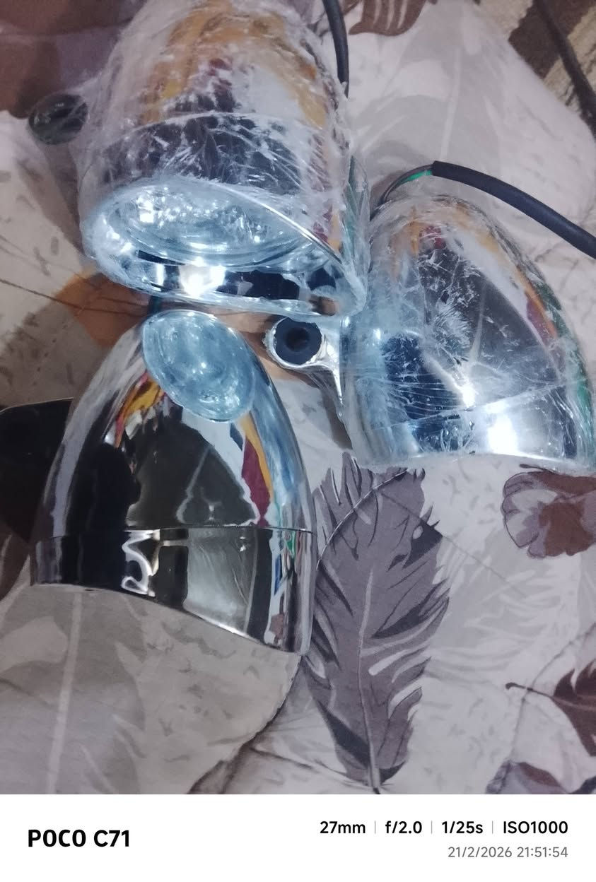 عمي السلام عليكم عندي  غراض ستوته لبيع صفاحيات 5/لزكات5/كلوبات زنون لون ثلجي 4/شاير 2/لسعر 40 متواجد فيسبوك


**إذا كنت صاحب هذا الإعلان وتريد حذفه لأي سبب، رجاءا أرسل رسالة إلى الدعم الفني**