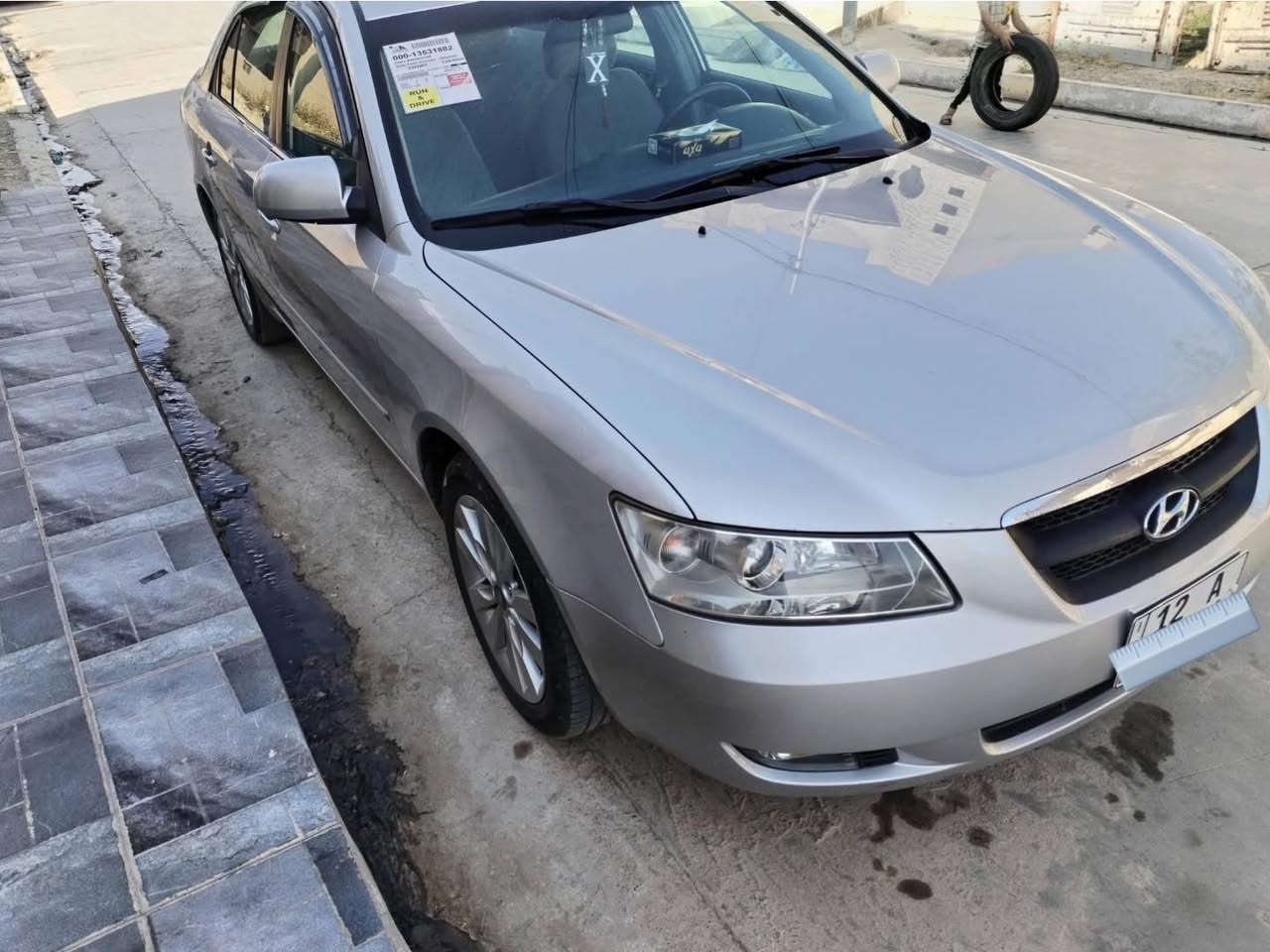 سوناتا 2008
فول مواصفات سلايت كشن كهربائي تحكمات ستيرن
ويل كب اربعة دسك
محرك 6v جديد قبل سبوع بدلت المحرك 
گير شرط
سيارة جاهزة 
بدون ضرر بدون حادث
 فقط الجاملغات الخلفية بخ اثر تقحيل
رقم نينوى انكليزي بأسمي 
السعر (103) بيها مجال بسيط 
شراي اتصل وتدلل
***********
