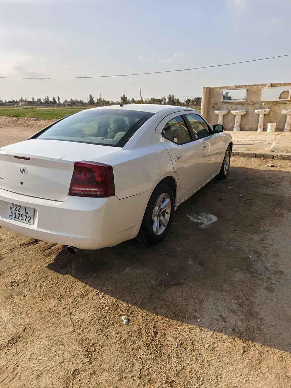 السلام عليكم للبيع جارجر موديل 2008 سياره جديده مابيه نقص برغي  باتري جديد حداديه مكينه 3500 أصل وكير واكسن كفاله رقم أربيل سنويه ل2030 كفاله من حادث وتبديل بيه صبغ حزام جماليه بدون معجون  قماره وتكم وبنيد وجنطه مكفولات من الصبغ السعر 95 وبيه مجال زوج تايرات قبل سبوع شديته
مكاني النجف ***********
‏‪***********‬‏
