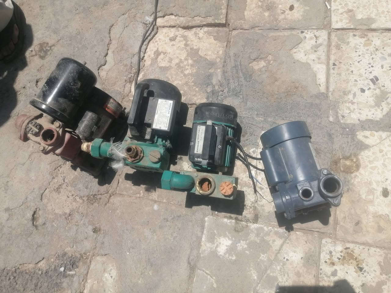 مواطير للبيع اليحب يشتري يتواصل رقم ***********
