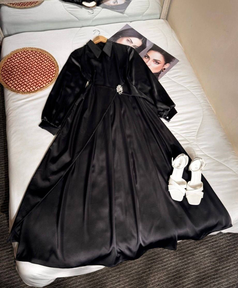 فستان كلوش❤‍🩹
🎀🎀🎀🎀🎀 
خامة ستن زارة تركي 
38–40–42–44–46
🍒🍒🍒🍒🍒🍒🍒
فستان مع توب❤‍🩹
🎀🎀🎀🎀🎀 
خامة شيفون مبطن
38-40-42-44-46-48
🍒🍒🍒🍒🍒🍒
توصيل جميع محافظات العراق


**إذا كنت صاحب هذا الإعلان وتريد حذفه لأي سبب، رجاءا أرسل رسالة إلى الدعم الفني**