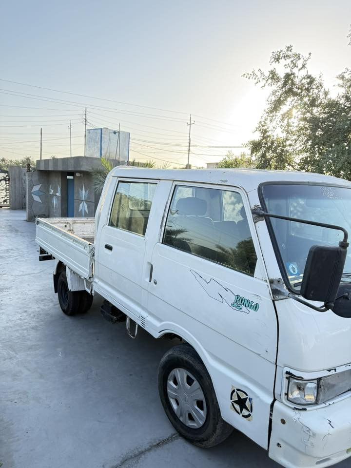 للبيع موديل 95
مكفوله من كلشي كير محرك حداديه خير من الله تخم تاير جديد مكفوله من الصبغ والضربه السياره بلاديه بس يحتاجلها دوشمه السعر 55 بيها مجال بسيط ***********
***********
