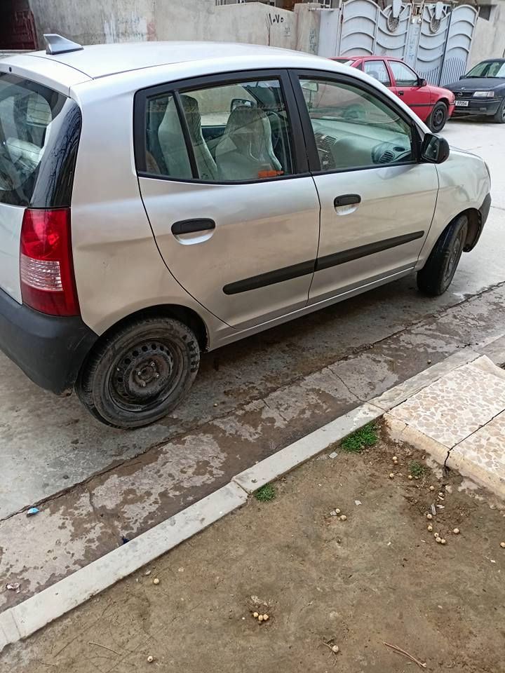 السلام عليكم للبيع كيا بيكانتو 2007 كير عادي محرك 4 المرغوب سيارة جاهزة تايرات جدد شاشة ايباد محرك كير طخم كلها شرط الفحص مصبوغة عام جمالية بدون حادث، تفاصيل اكثر ع الخاص موصل, نينوى


**إذا كنت صاحب هذا الإعلان وتريد حذفه لأي سبب، رجاءا أرسل رسالة إلى الدعم الفني**