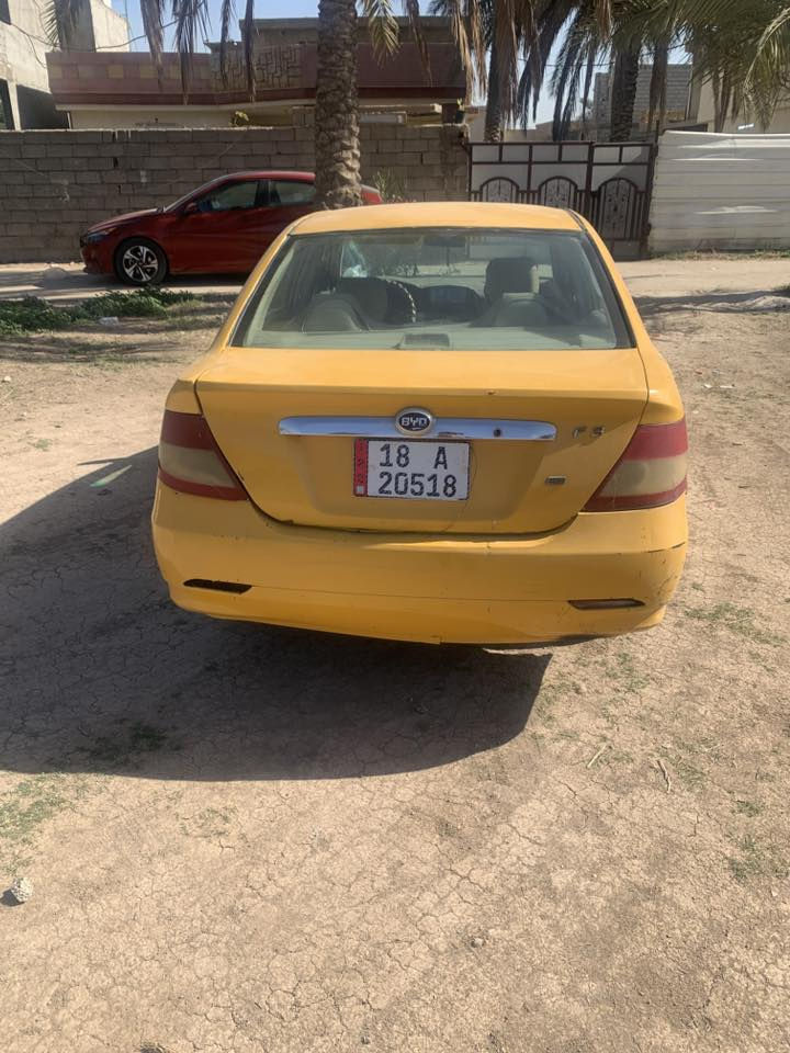 سلام عليكم سياره للبيع بيوايدي 2011اف3اتو رقم بابل تبريد شغال بيه خيط تبخير حادث جنطه مصلح صدر نص عمر كير سليم مكان دوره الهواشه سعر 36وبيه مجال 
***********
