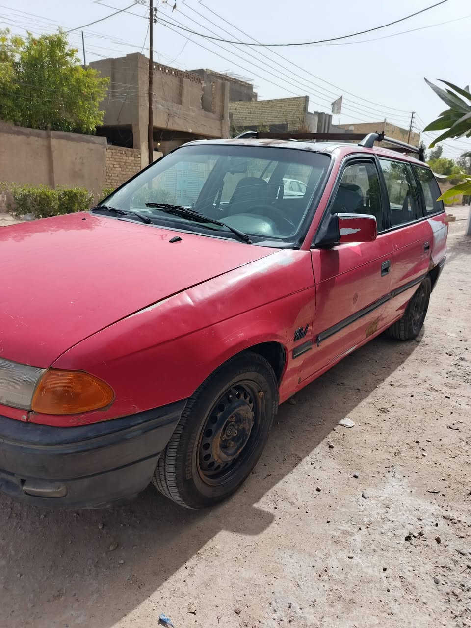 السلام عليكم استرا للبيع موديل ٩٤ رقم كربلاء  بسمي للاستفسار ***********
***********
