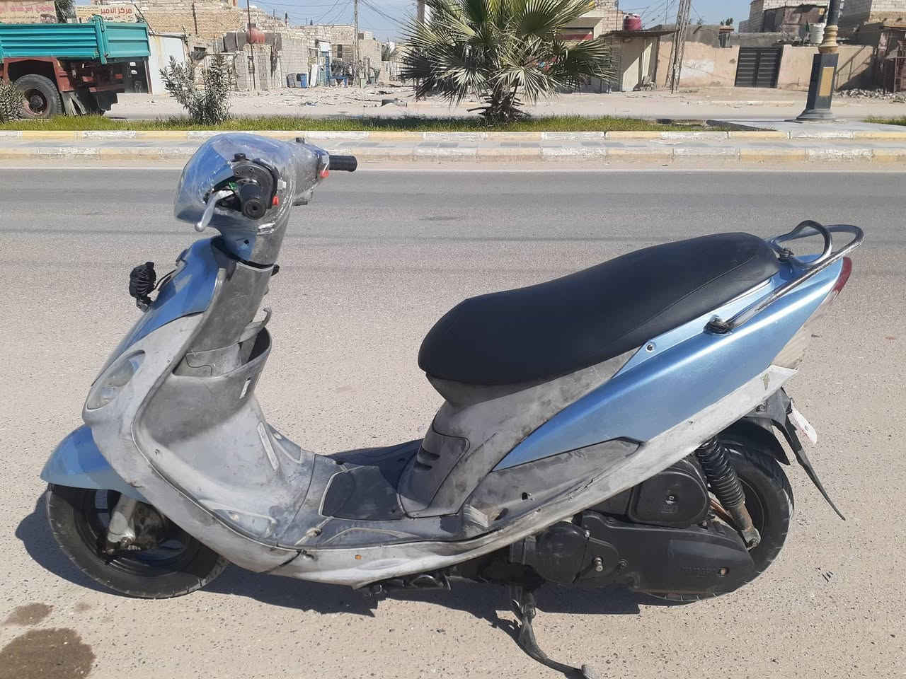 دراجه ماكس منغولي ياباني مكينه ناعمه شلعه ومعدل شغاله كهربائيات كلهن سلف هندر السعر سعر 400 بيها مجال قليل    ***********
