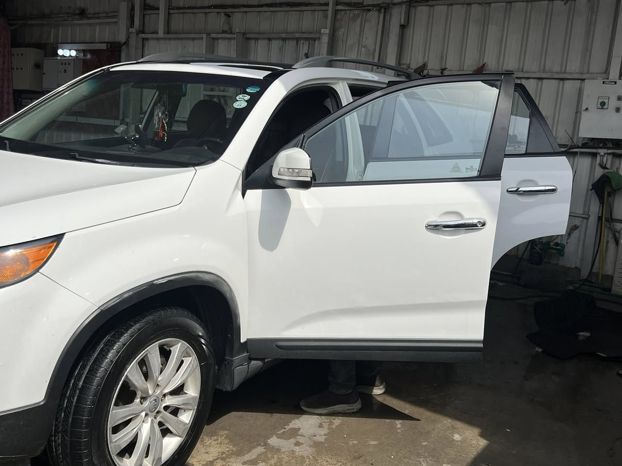 سورنتو فول مواصفات موديل 12خليجي قمارة بني روما كشنات كهرابائي تبريد 3قطق  خير من الله عل بلاد فقط جنطة طخة ومصبوغة السعر خاص***********
