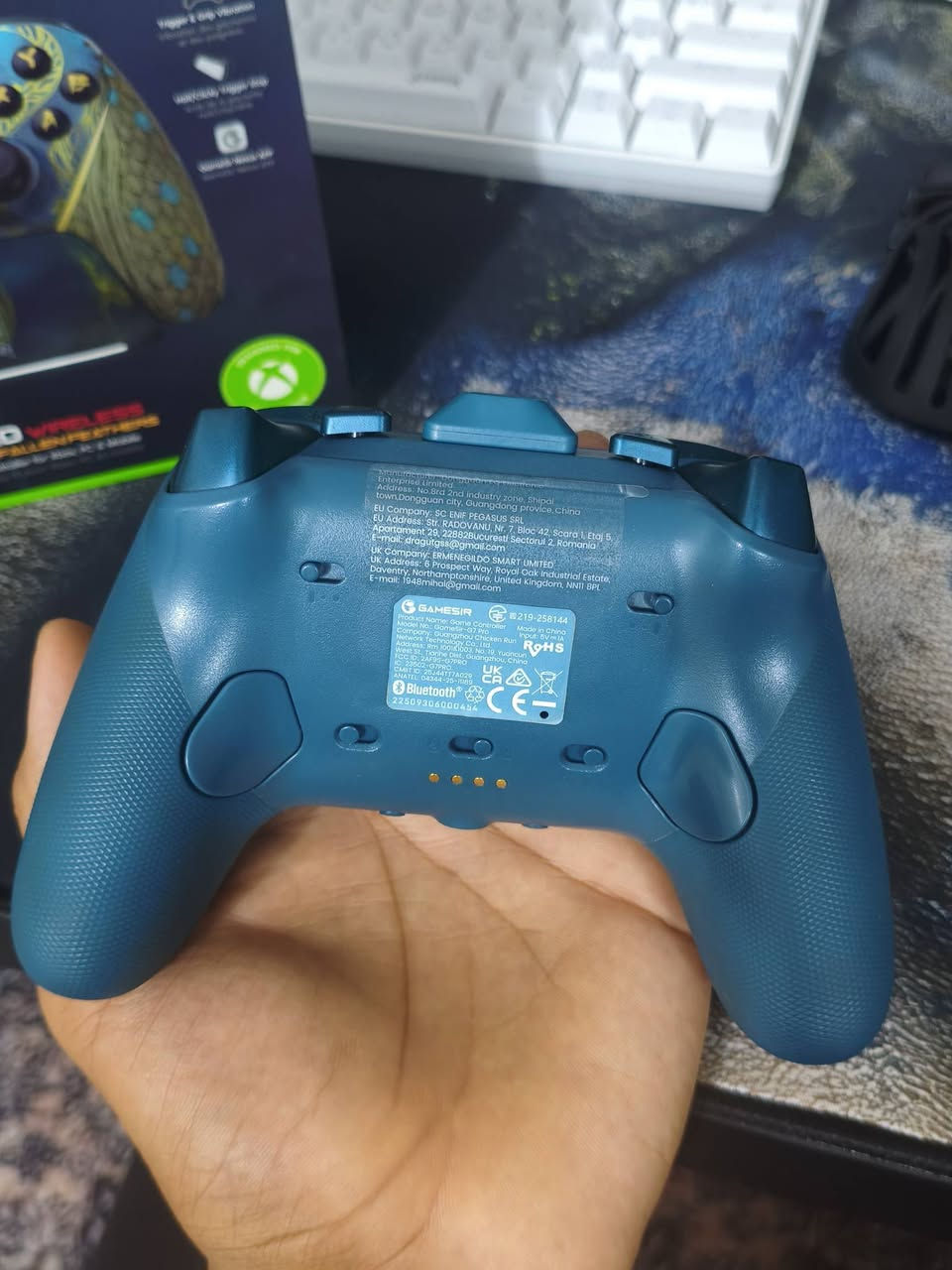 سلام عليكم للبيع 
جويستك XBOX احترافية نضيفة كلش لا مصلح ولا مفتوح بعدة جديدة تجي وياهة كارتون وأزرار تحكم إضافية تكدر تغيرهة من الاخير فول 
السعر 75الف ***********
