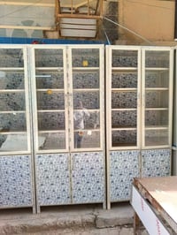 فاترينا المنيوم • ارتفاع ٢٣٥ • مقسمة ٧ خانات