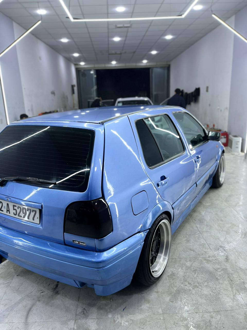 ﴾﷽ ﴿

سلاوی خوای گەورەتان لێبێت
گۆڵف مۆدێل ١٩٩٢گێر عادی
 ویل سپۆرت سالۆنسا سپۆرت 
کارەبایات هەموو گیانی بەشەرتە 
مووس و براوە و وەرگەران بەشەرت لێدراوی نیە تەقو رەقەی نیە دەبڵەکانی نوێن  ناوەو دەرەوەی زۆۆر خاوێنە  لۆک لۆکە سەماعە و هەموشتێکی بەشەرت ئیشارەت لایت زۆۆر پاک ماوەتەوە گێری عادی مەکینەی   بێکێشەیە هیچ موشکیلەیەکی نیە  کێشەی حەماوەی نیە کێشی زۆۆر بەقوەتە ماشەاللە ی دەوێت ئەوەی لە گۆڵف بزانێت هەموو شتەکانم نوسیە ماڵی خۆمە ئی مەعرەزنیە هیچ مەسرەفێکی نیە  ڕەقەمی تا ٢٠٣١ بەناوی خۆمە تەبریدە پاوەرە هەتا خوا حەزکا پارەی تیا سەرف کراوە ماڵەکە دیارە خۆی ئەدوێت هەموو شتەکانم نوسیە تکایە ئەگەر موشتەری نی  بێزارم مەکە برای بەرێز بۆ نرخ تەلەفۆن بکە  
رەقەم تەلەفۆن  شوێن کۆیە
***********
***********
جوابی نامە و کۆمێت نادەمەوە السليمانية, العراق
