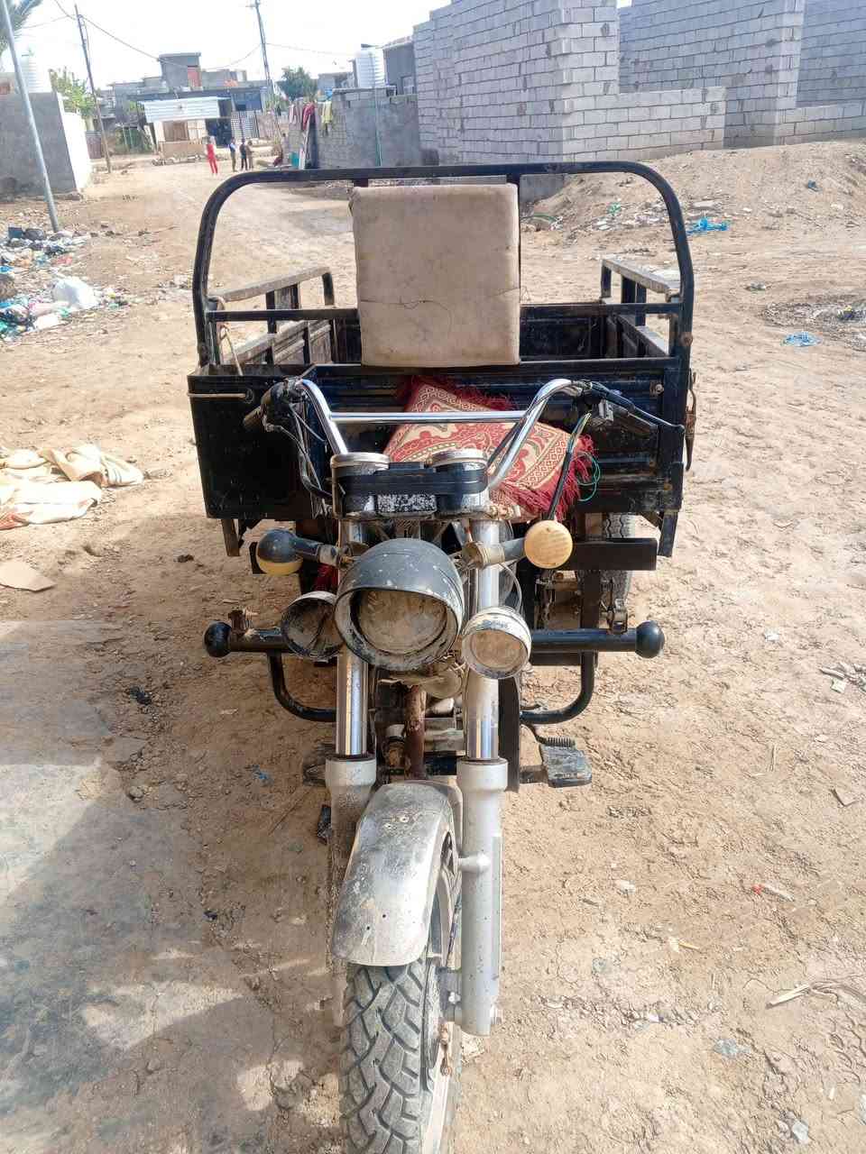 السلام عليكم ستوته موديل 18  فطر بالرقبه وملحون اريد مليون ومئه***********
