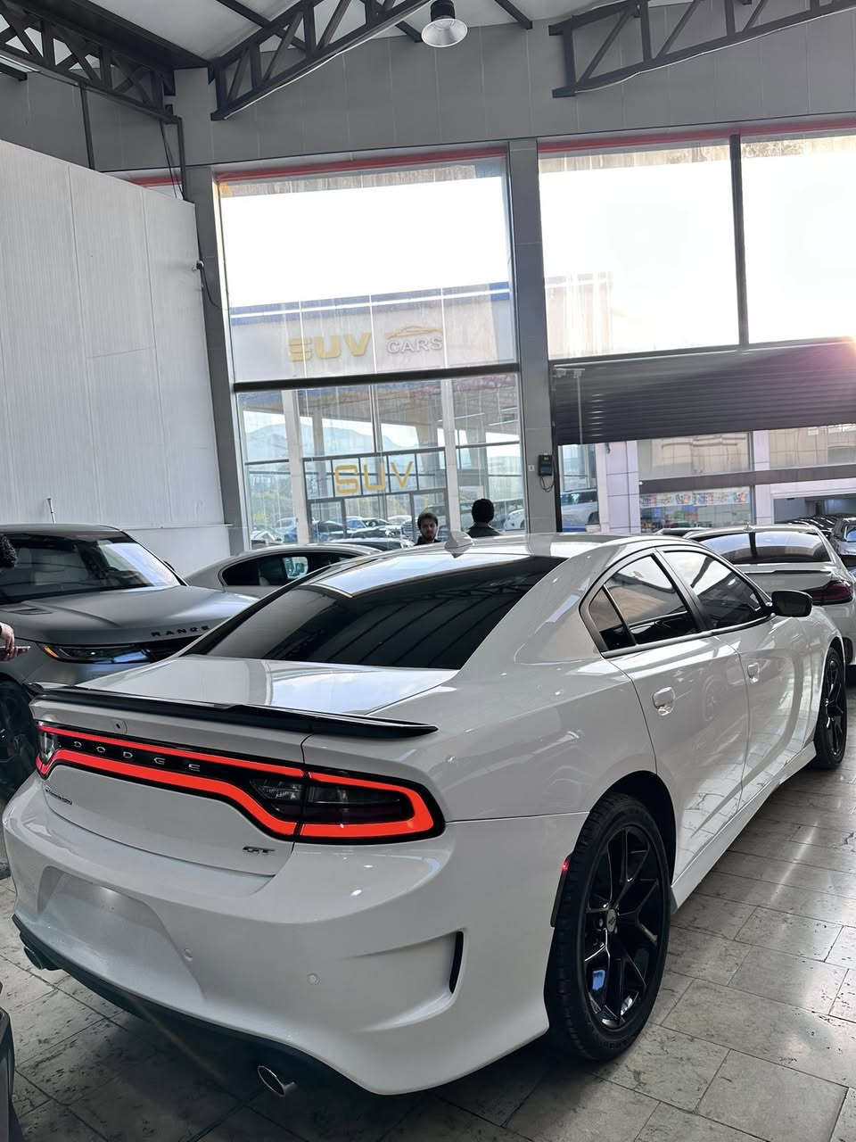 وصول الجديد جارجر 2023 GT بدون رقم يترقم شمالي مكان دهوك سيارة جديدة بيها فقط جاملغ خلفي شبر صبغ بدون دواخل بدون ايرباك ماشي 59 الف ميل السعر 27.000$ مجال بسيط 

للاستفسار 

***********
***********
