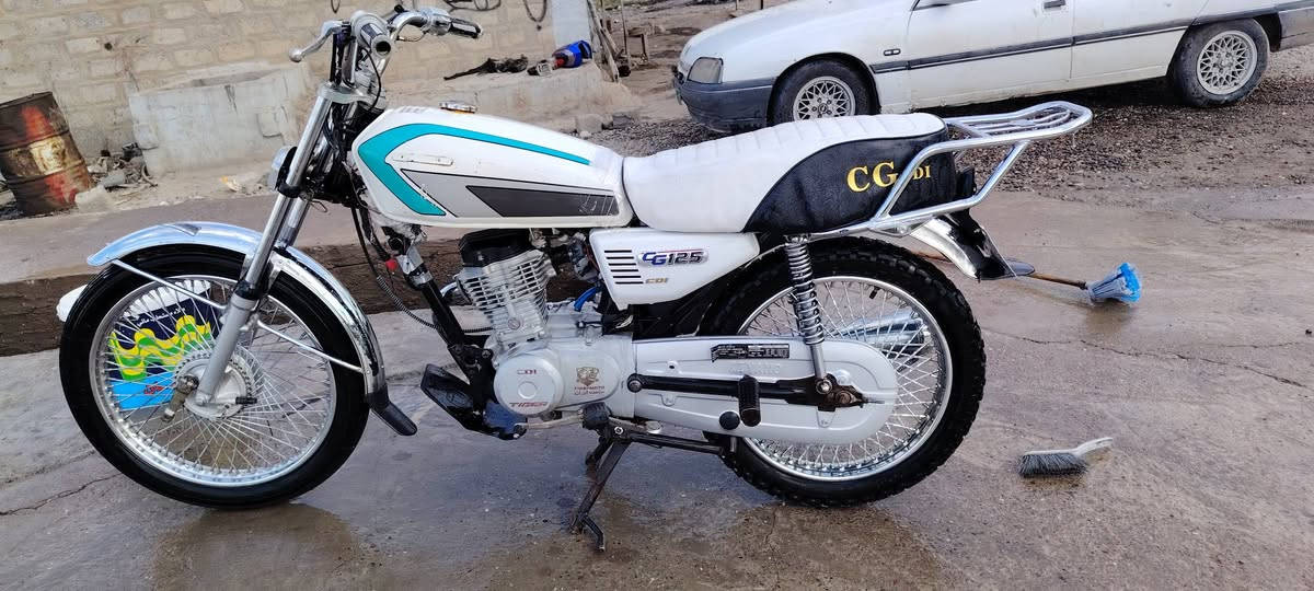 سلام عليكم ماطور تايكر وزن ثقيل جديد وضع شركه كلشي مبدل بي السعر 400 وبي مجال مكاني القياره العوسجه ***********
