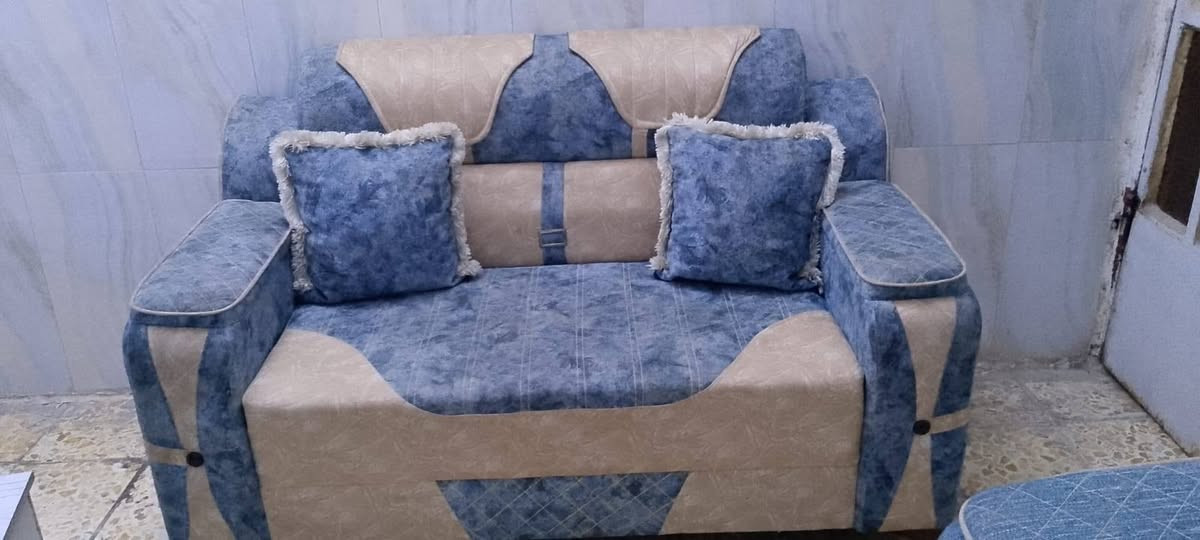 سلام عليكم عندي هذه نص تخم اخو جديد الله شاهد بس محتاج واريد ابيعه 
وهاي. المكينه البيع اريدهن كلهن 250


**إذا كنت صاحب هذا الإعلان وتريد حذفه لأي سبب، رجاءا أرسل رسالة إلى الدعم الفني**