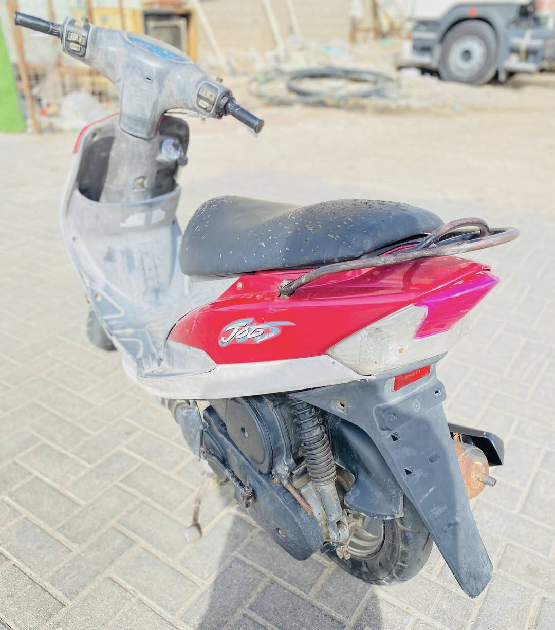 ماكس قجمه ما مفتوحه دراجه  سلف هندر كهربايات كله شغاله عينه لاياتات سكنات سعر 650
العنوان حي المهندسين رقمي ***********
