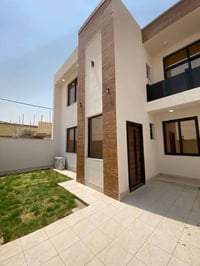 النجف الأشرف • ٢٠٠م • غرفتين