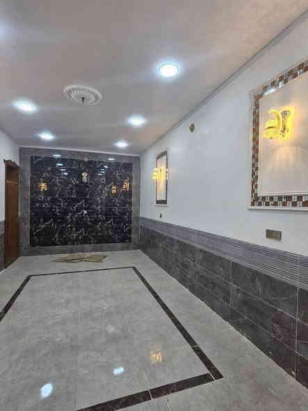 1 _*********** 
#بسعر #مناسب #جدااا،، السعر 80مليون مع المجال 
2_المساحه 185متر مربعه( غرفتين وصاله ومطبخ واستقبال وتخاريج داخليه وخارجيه بيت جديد غير مسكون )🏤
3_طابو زراعي سند 25 مع قرار محكمه ثاني يوم 🖋️🖋️
4_العنوان مقابيل ملحق قريه الغدير 🏢🏢
5 _خدمات كامله ماء _كهرباء_تبليط _اناره ليليه _انترنت 
6_بيت كامل مفتاح 🔑🔑
7_ البيت مشمول بالتطويب ومرقم من قبل البلديه 🚓🚓 
9_للاستفسار اكثر اتصال او مراسله واتس اب 
               (***********)
