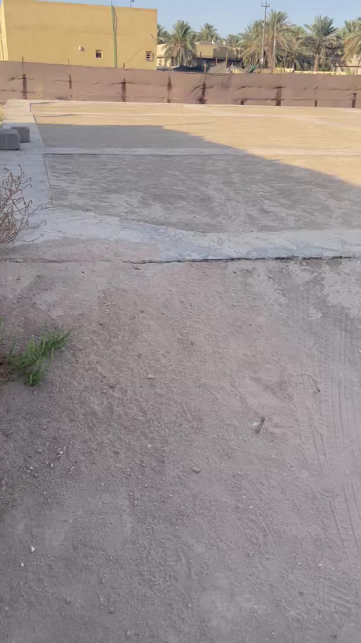 دونم الا 300 متر طابو 25 سند تحويل اسهم باسمك في كربلاء شارع ام ام البنين منطقه طنوبه كافه الخدمات مدرسه متوسطه ابتدائيه مدرسه الثاني ماله العباس مباشره عالشارع للمعلومات اتصال/*********** /***********📞
