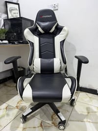 للبيع ب 50 الف. 07712015502  بغداد حي الجهاد
