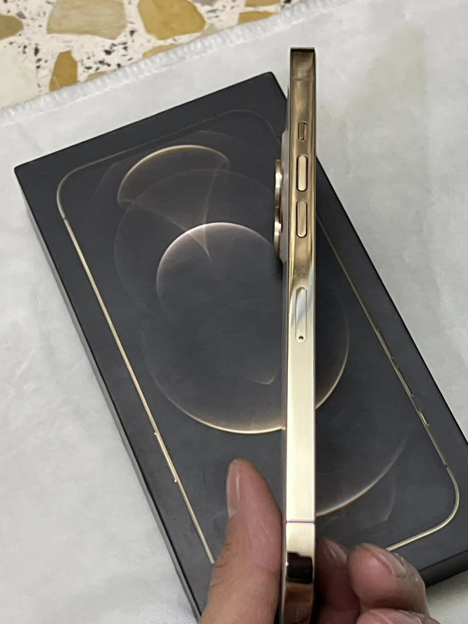 12 بر ماكس الجهاز ابدل شاشه وبطاريه تفضيخ الجهاز الشراق الوسط AAA الجهاز بطاريه 100 الذكرا 256 المكان مدينه الصدر السعر 375 لف ***********
