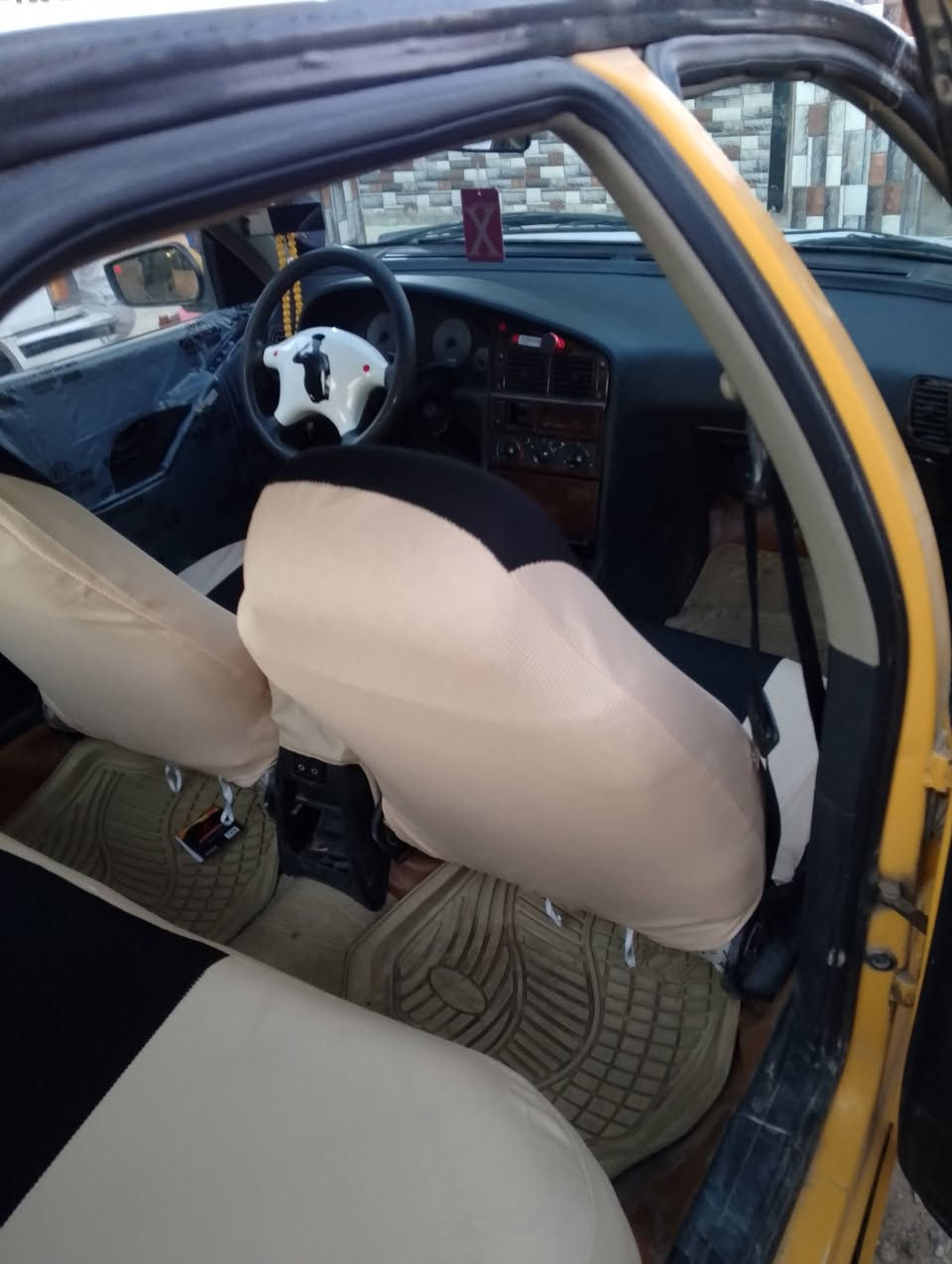 سلام عليكم بيجو بارس 15كير ومكينه فرنسي مكفولات شرط تبريد ثلج السياره خير من الله وجاهزه ماعوزه ايشي بيه ضربه بل جاملق المامي موصلح نفسه ***********وتساب مكاني بقداد الشعله
