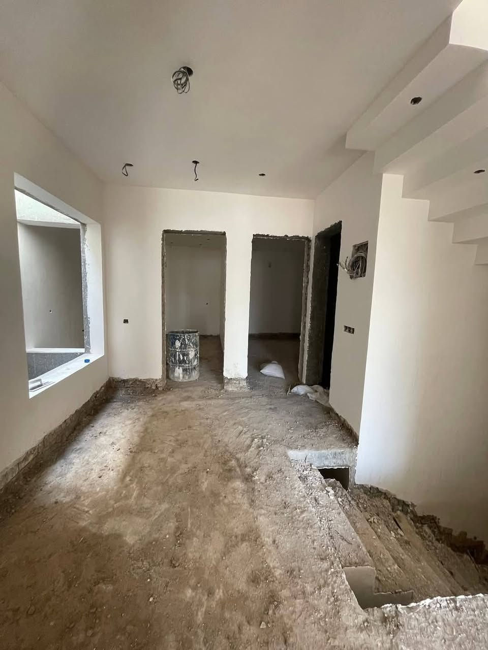 خلفه جص وسمنت وبورك مكاني كربلاء شرط درجه اولى الاستفسار ***********
