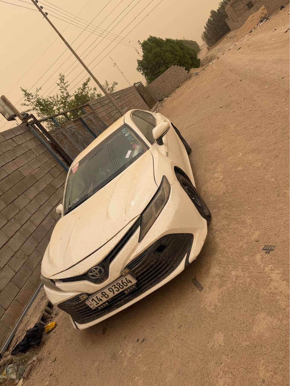 كامري ١٨ معلايه ٢٣ 
رقم بصره بأسمي تحويل 
سياره بيها كازكيت 
تخم تاير زيرو 
حداديه جديده 
بطاريه هايبرد كفاله ١٠٠٪؜
تبريد ثلج ❄️ 
سياره كلش حلوه 
سعرها ١١٥ وبيها مجال للشراي
*********** الزبير, البصرة
