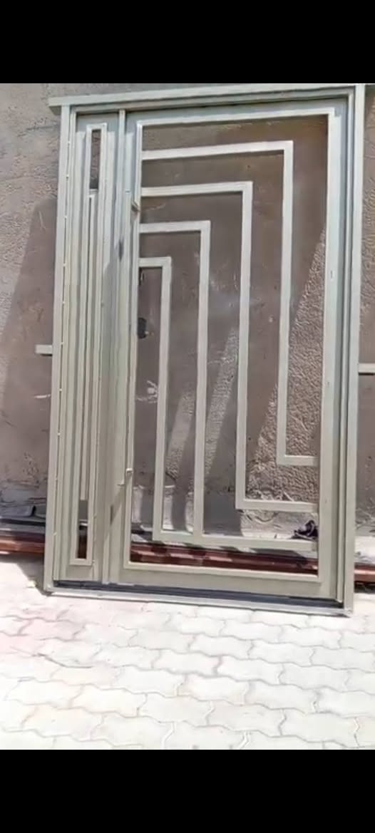 السلام عليكم خوان متوفر بيبان ثقيل وصلي ضمان متوفر بنواعهه مكان سماوه عمل حسب الطلاب *********** للبيع
