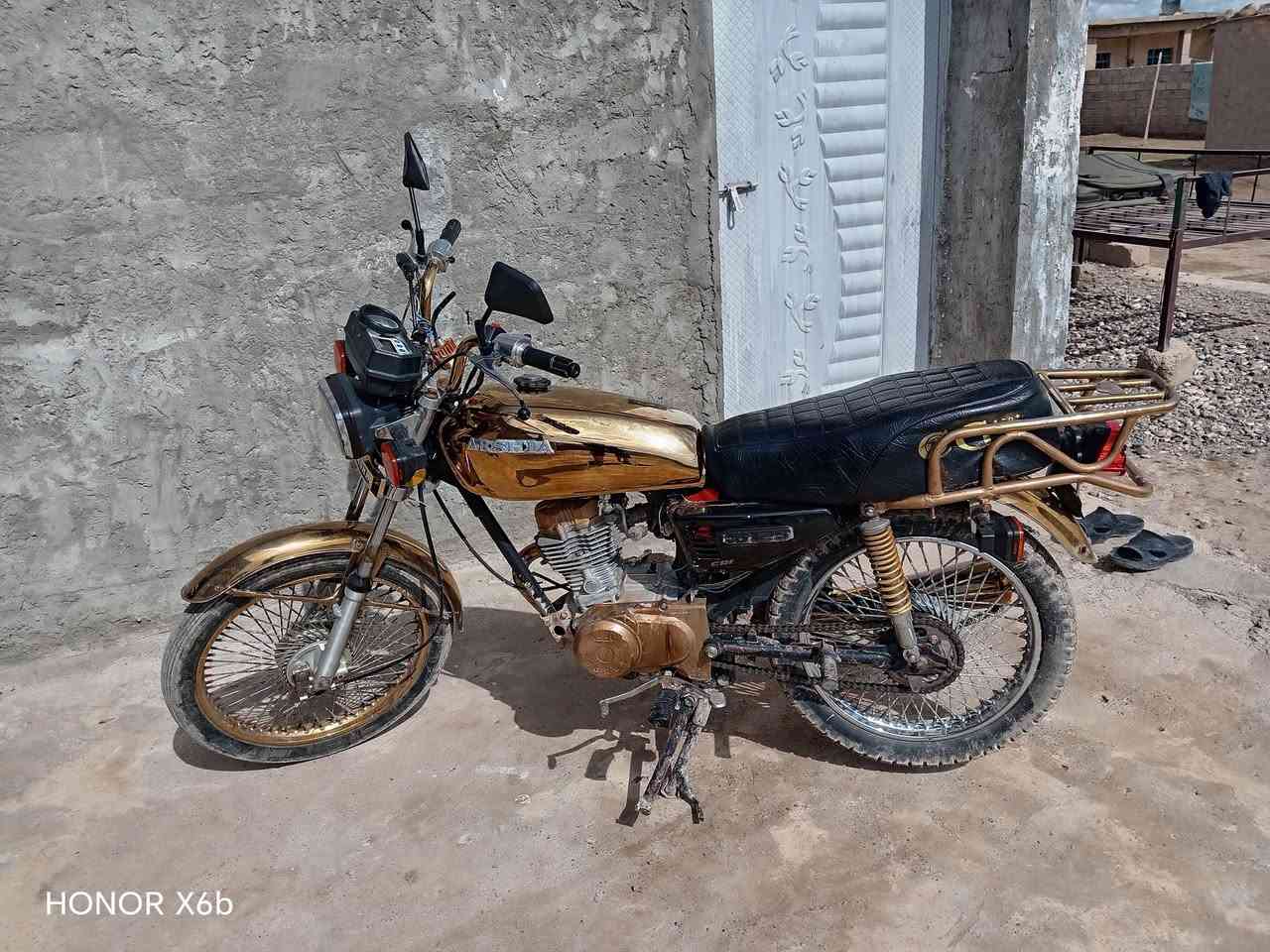 ماطور تايكر للبيع شغال كامل مابي شي السعر 260 بي مجال قليل التواصل على الرقم ***********
