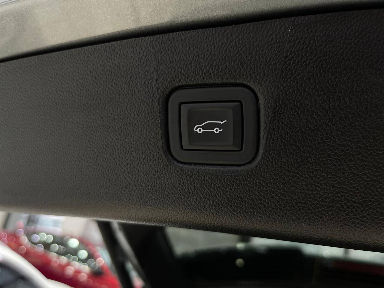 السلام عليكم البيع ابلايزر ٢٤ ماشي ١١ميل   ***********
