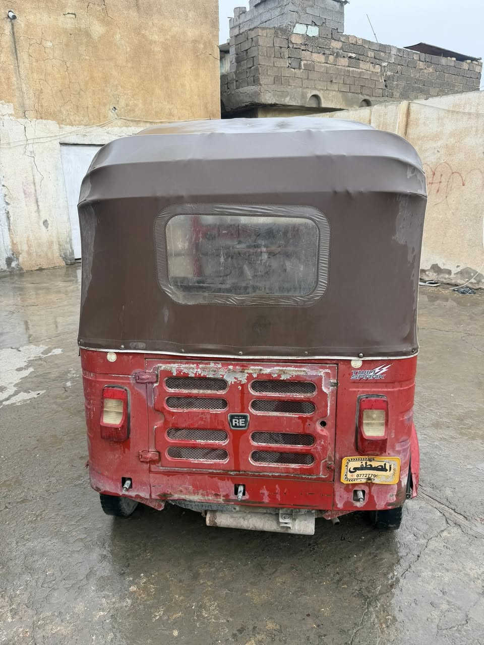 السلام عليكم تكتك للبيع 2018 مكانها بغداد السعر 2 ونص مكلف بالنشر رقم صاحب التكتك ***********
