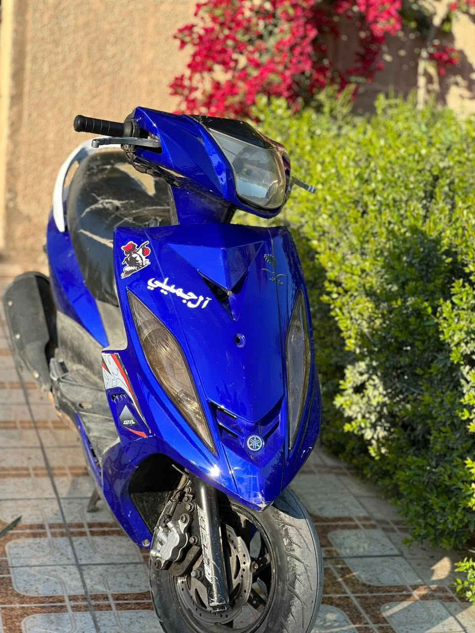 سلام عليكم
دراجة جيتي ار للبيع
الدراجة خير من الله
شلعة ومعدل تاكل الكاع
مكينة برغي ممفتوح بيها 
الدراجة نكرة ب اي وقت
السعر 750وبيها مجال
‭0786 006 6394
