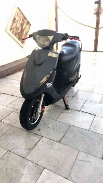 السلام عليكم ماكس للبيع مكينه بلادي مفتوحه مره وحده كلش حلوه مكينتها شغاله سلف هندر كهربائيات كلها شغاله كابريتر بلادي صدر اصلي ودبل خلفي اصلي كفر مصبوغ حراري عارضها 550وبيها مجال بسيط مكاني بغداد المعامل *********** رجاءً الموشراي لا يعلق
