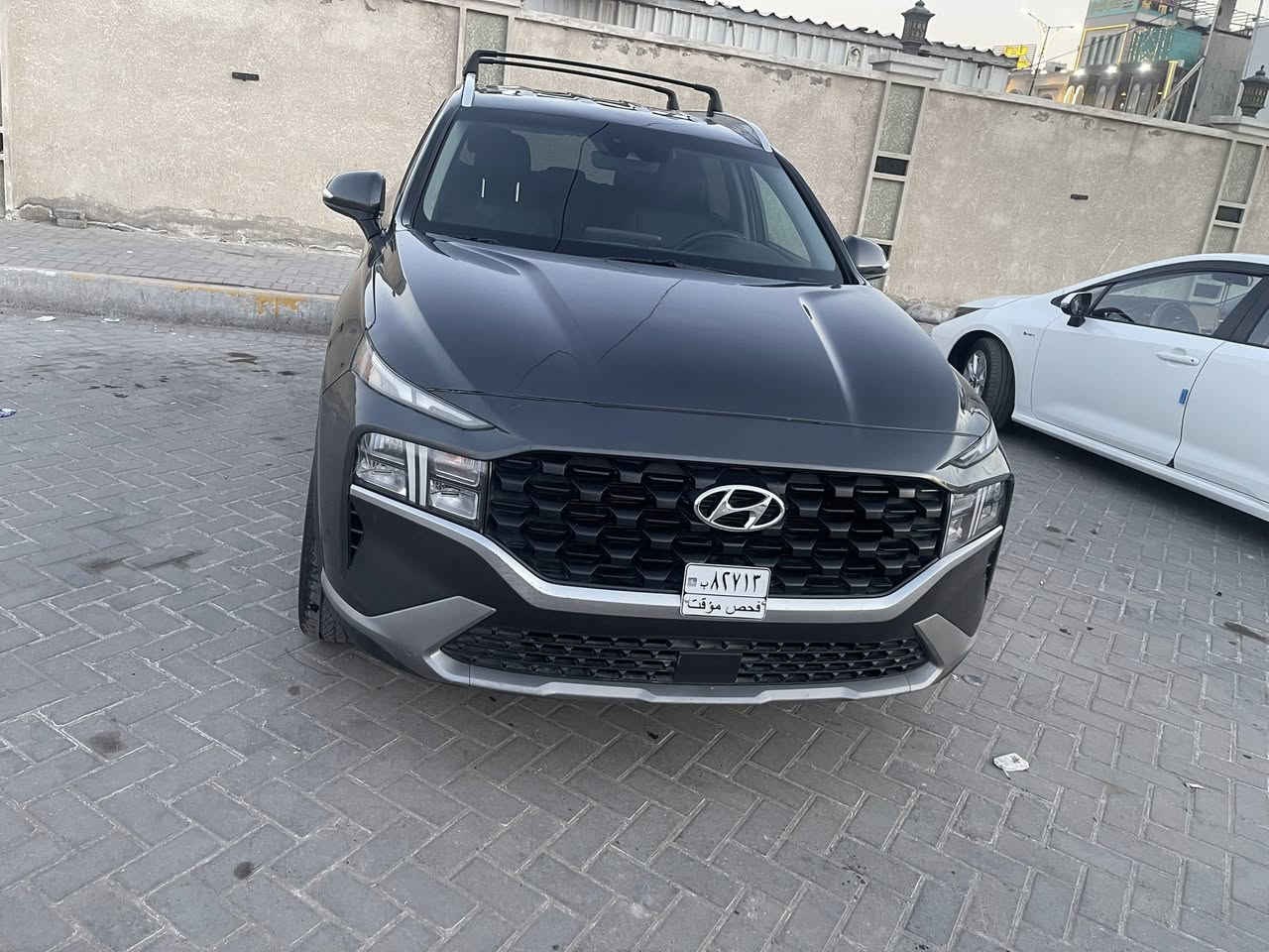 سلام عليكم سنتافي للبيع موديل 2023 صبغ عام بدون دواخل الرقم لاستفسار ***********
