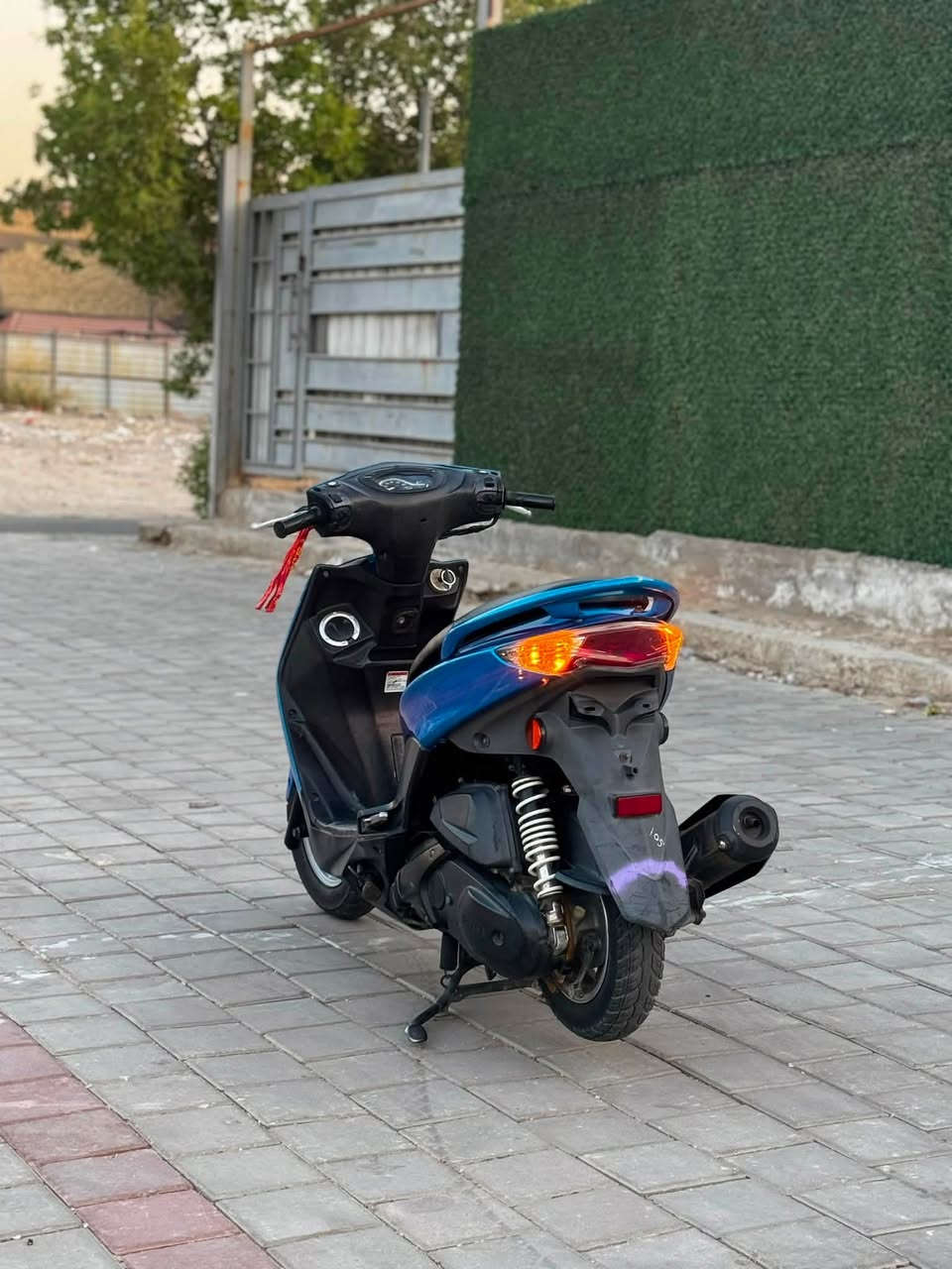 سلام عليكم جيتي أر حديت ‏دراجة بل جيس  أي نقص ما أبيها دراجة كفالة  عامة  تخم تارة بركات جدد كهربائيات كلها شغالة ماشي 10,000 دراجة زيرو مكينة ناعمة شلعة معدل خير من الله سعر 1350 مكان  بغداد بلديات للاستفسار اتصال على هذا الرقم***********
