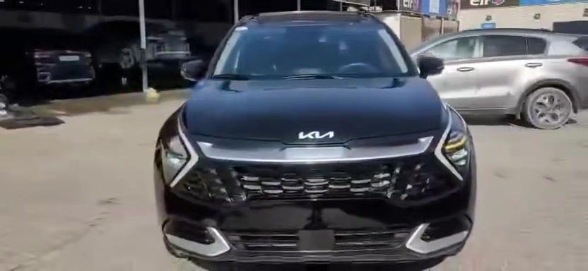� زبائننا الكرام… مركز المهندس لأستيراد السيارت
🚘 Kia Sportage SX 2024💥

💰 السعر: 155 $ بدون كمرك
🔧 الحالة: مصلحة وجاهزة (الوصول 10 ايام)

💥 فول اعلى فئة برستيج - صبغ طرف بنيد فقط

✅ بإمكان التخريج بكتاب شهداء (إعفاء من الكمرك لمن لديه كتاب شهداء).

📍 كربلاء - سيف سعد البلديات

📞 للاستفسار:
👤 د. شهيد: ***********

 👇🏼رابط كروب الواتساب 
https://chat.whatsapp.com/G1vHBgZwn280PCMz6HkyiX?mode=gi_t
