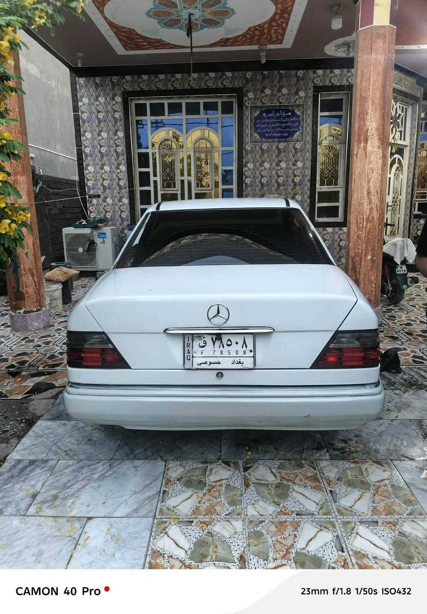 السلام عليكم مارسدس دب مديل 90       رقم بغداد اليساره جديده وجاهزه مكينه خراطيم تريد ثلج لا ظربه ولا خياس دواخل جلد تنته شغاله كامره خلفيه قواعد دبل بلاد كير ومكينه بجيس لا تبخير ولا تنقيص ترايك وين ميعجبك العنواب البصره    قضاء الصادق رقم الهاتف ***********
