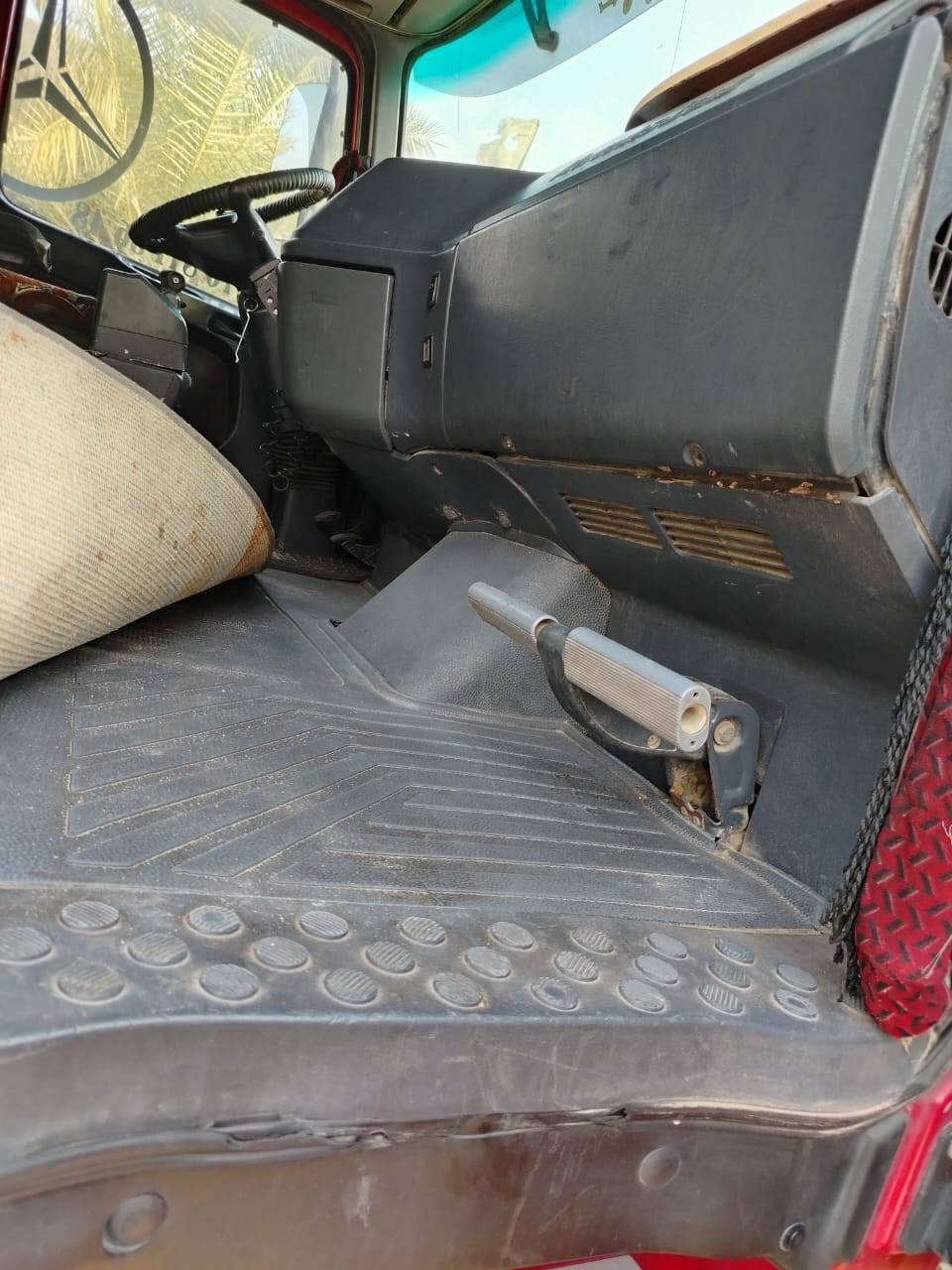 اكتروس للبيع موديل 2000 رقم بغداد مربوطة عربانه 4محور محرك 2543 سيارة مكفولة بيها رتايدر 5 طكات
مكان بغداد ابو غريب ***********
*********** علي الاتصال عل رقم
