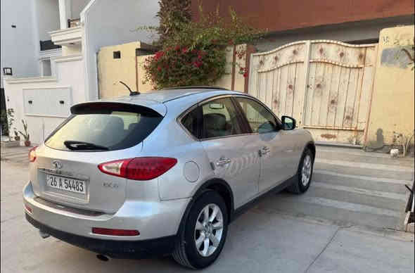 نيسان إنفينيتي (2008)🩶🔥
السعر: 88 وبيها مجال

🚗 فول فول مواصفات
🎨 قطعتين صبغ جمالية فقط
🔢 رقم دولي وهزّة جديدة باسمي
🛠️ المواصفات معروفة بالكامل

السعر: 88 وبيها مجال 
مكان تواجد السيارة: طوز خورماتو
رقم صاحب السيارة: ***********
الصفحة مكلف بالنشر
