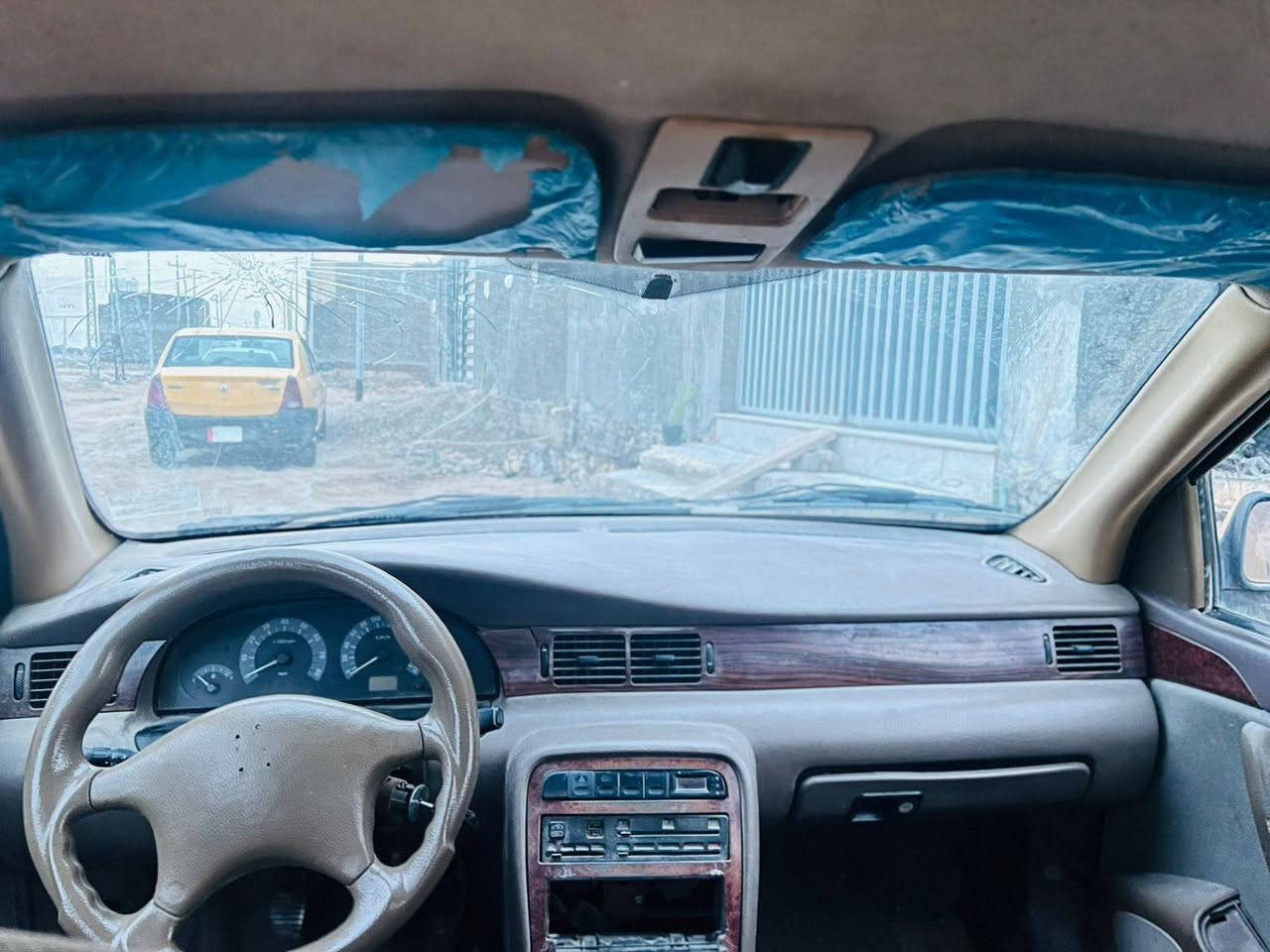 سلام عليكم سياره سمند موديل 2010 رقم قادسيه سياره محرك جديد مال حاويه كير جديد بدي سياره حلو كلش مبين ب صور نقصه بس ضفيره شويه تعبانه
مداور سياره موجود علينة
بس الهيئة عليك
سعرة 18 بيه مجال
الاستفسار أكثر ***********
