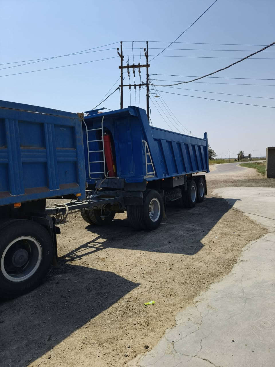 للبيع دنكير ١٦ شاصي ١٦ تخم تاير  جاهزه للعمل  ***********
