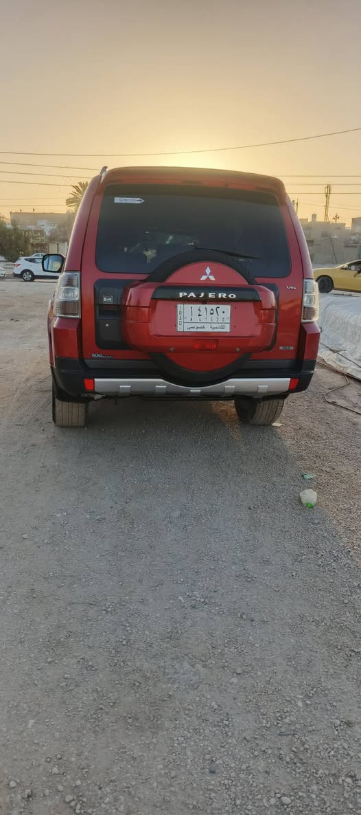 باجيرو موديل 2008
كير محرك حدادية نضاف منضومة غاز 
تبريد وية سويج  مكاني نجف  سيارة كفالة 
سعر 125 مامتواجد الفيس اتصل على رقم الهاتف ‏‪***********‬‏
