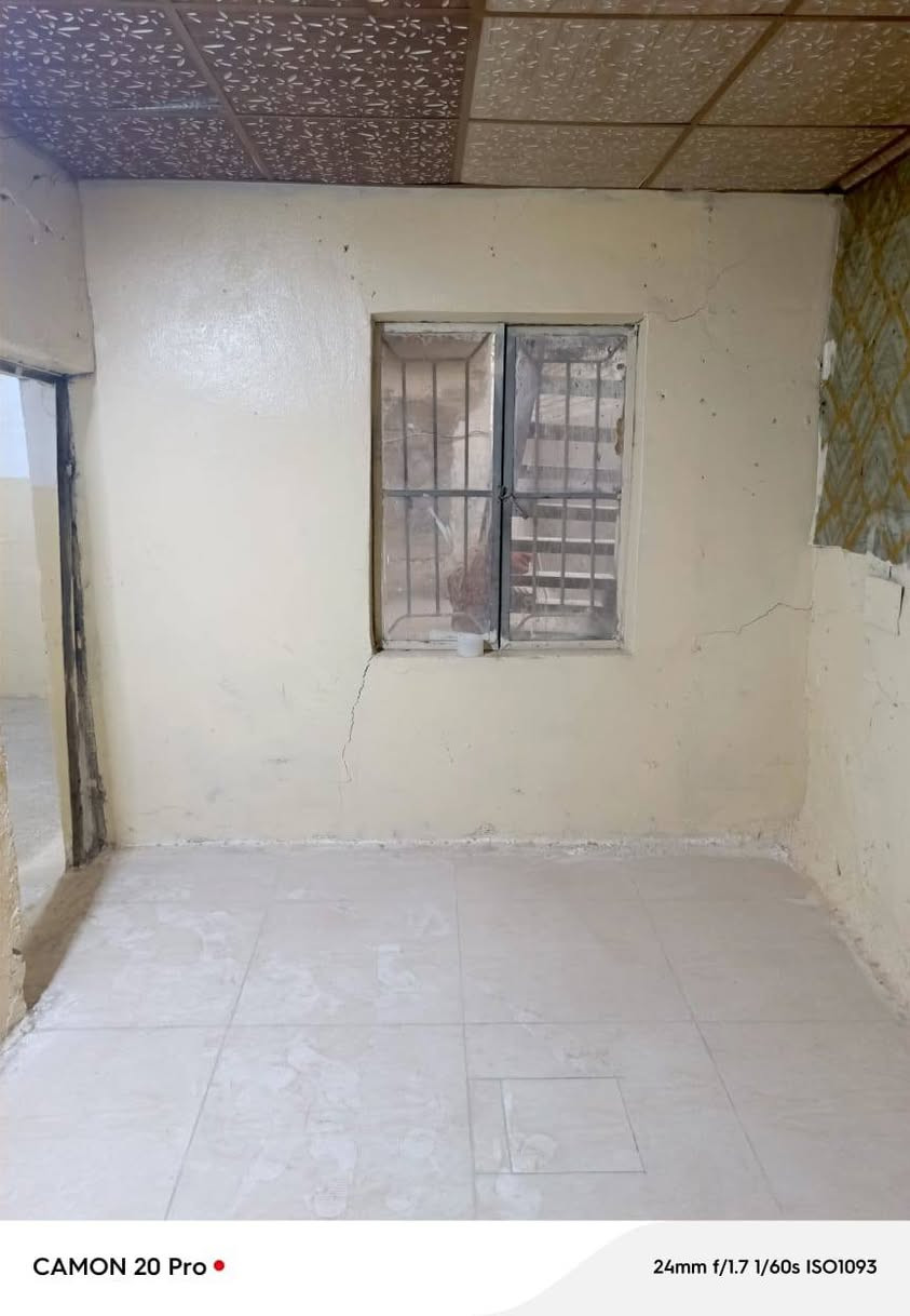 بيت الايجار حي كرامه قرب مطعم ابن هندول سعر 350 البيت يحتوي على غرفه وصاله وستقابل ومطبخ وصحيات
رقم هاتف ***********
بيت الايجار حي كرامه قرب مطعم ابن هندول سعر 350 البيت يحتوي على غرفه وصاله وستقبال ومطبخ وصحيات
