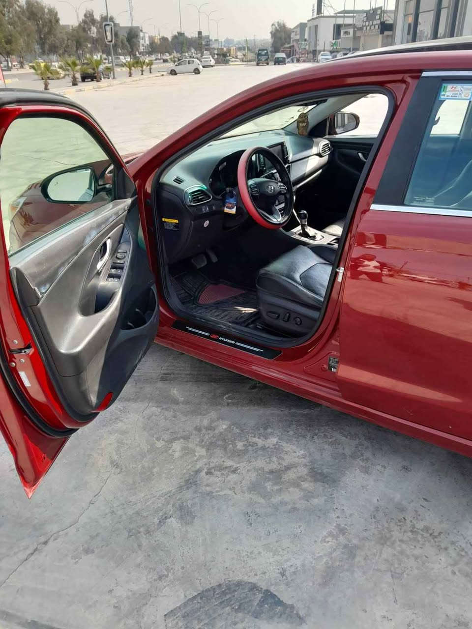 سلام عليكم النترا 2018 فول فول مواصفات متخلص سياره جديده ضرر باب خلفي مبدل اصلي فقط سعر 115 وبيها مجال بسيط *********** Singapore
