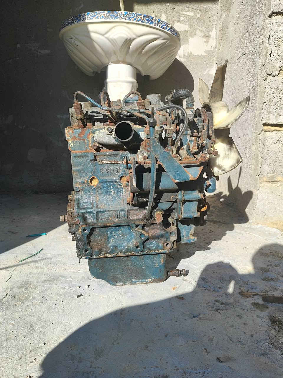 للبيع محرك كابوتا 3 بستم حجم 722 كاسر ذراع ابيع كايم 10كيفي سعره 500 وبيه مجال بسيط اتصل ‏‪***********

