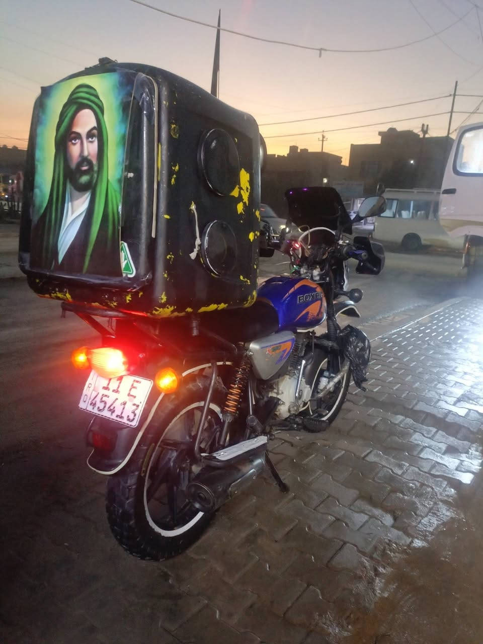 سلام عليكم 

لل بيع بوكسر 

جبلي

رقم بغداد بسمي تحويل ثاني يوم

موديل 2022بس هيا 2023اصل الجاملغ الطويل ول الصينيه مال زنجيل مسح إلي تصير مضلع 

مكينه فول فول بس مبدله زنجيل شركه أصلي 
و كلچات اكولها مقدممه غير ذني كل شيء ما مبدل شرط اذا مو معدل نار مرجوعه 

بيها كلوب زنون أصلي ب,60الف شاده اشاير ليد ال يعمن كهربائيات كلها بلاد 

سعر خاص 

***********
سعر خاص شباب واتساب موجود
