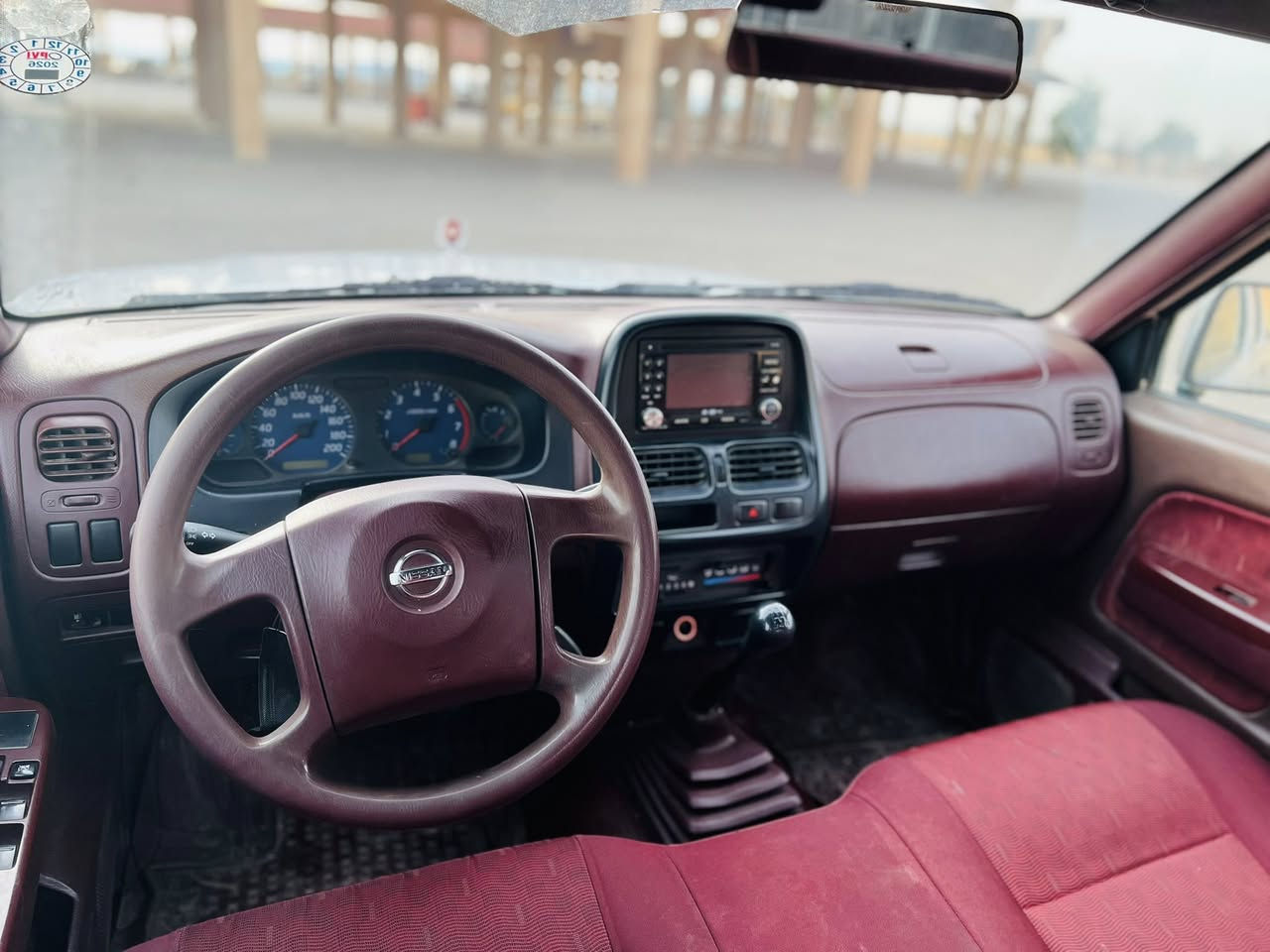 سەرەتا بە ناوی خوا ، ئەم سەیارە بۆ فرۆشتنە جۆری سەیارەکە نیسان پیکەب ٢٠١١ تایلەندیە ناو سورە جام کارەباییە سەنەوی تا ٢٠٣١ نوێیە ،یەک بستی pdr ە ماباقی هیچی تری نیە ،سەیارەکە ئی دەستی خۆمە لە شەریکەوە یەک دەستە دەفتەری شەریکەی لەگەڵ ماوە ١٨٤ هەزاری حەقیقی ڕۆشتوە، بۆ زانیاری زیاتر پەیوەندی بکەن بەم ژمارەوە، شوێن کۆیە 
***********
