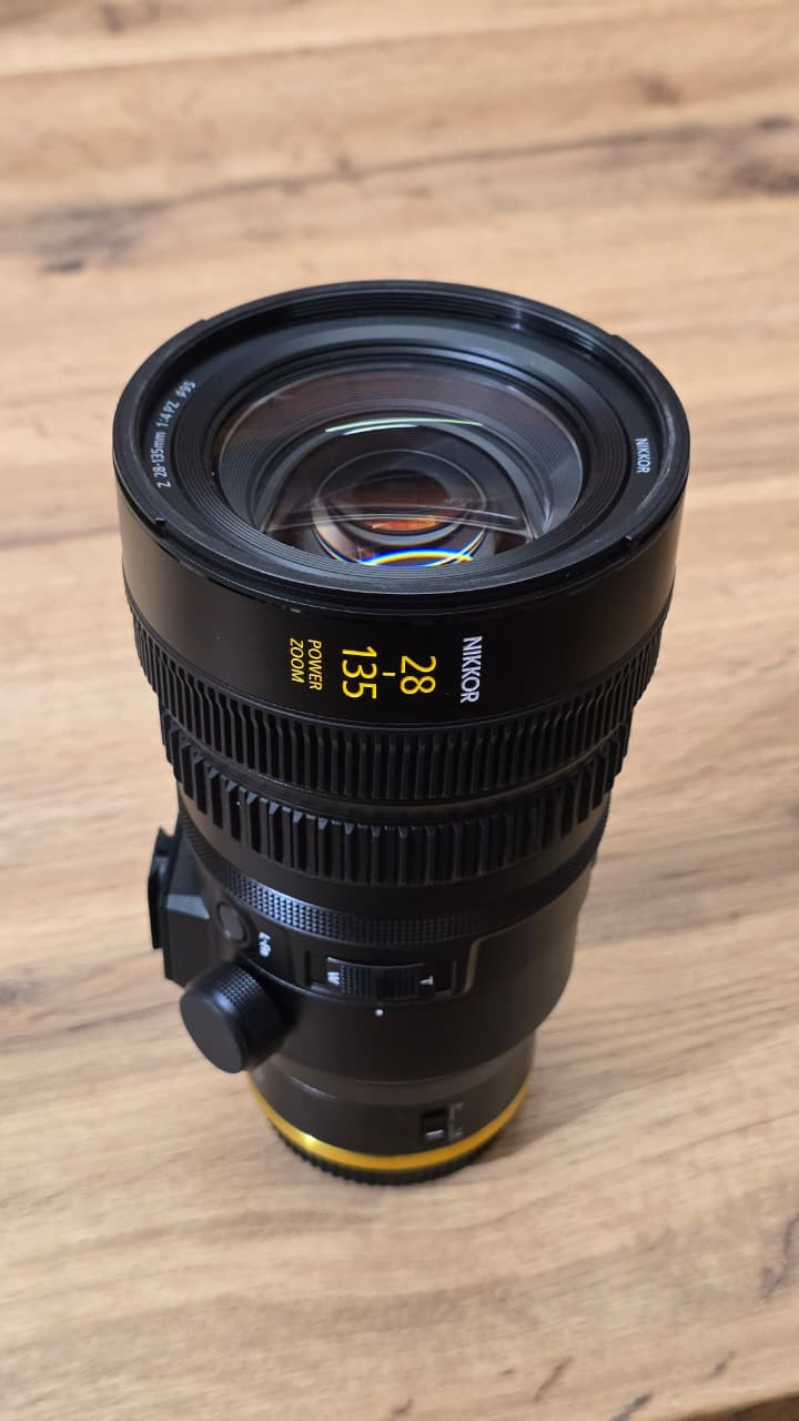 عدسة NIKKOR Z 28-135mm f/4 PZ
عدسة NIKKOR Z 28-135mm f/4 PZ
الفل فريم  (Full-Frame)
Z Mount يعني لكاميرات النيكون ولكاميرات السينما الريد الحديثة وهاي اول عدسة سينما فول فريم من نيكون
Power Zoom زوم كهربائي داخلي
العدسة مخيفة ومفيدة بكل الاستخدامات
استخدام مرة وحدة فقط يعني 100% جديدة
السعر $2,500
او 3,800,000
ثلاث ملايين و 800 الف دينار
للتواصل على الماسنجر


**إذا كنت صاحب هذا الإعلان وتريد حذفه لأي سبب، رجاءا أرسل رسالة إلى الدعم الفني**